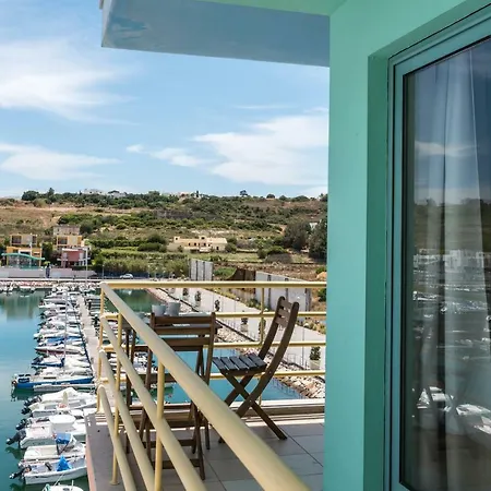 Marinaview *