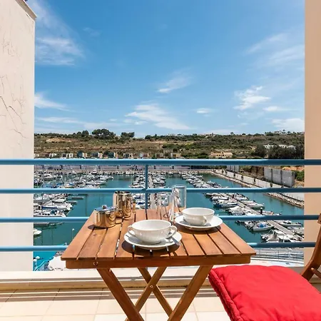Marinaview Apartmán *